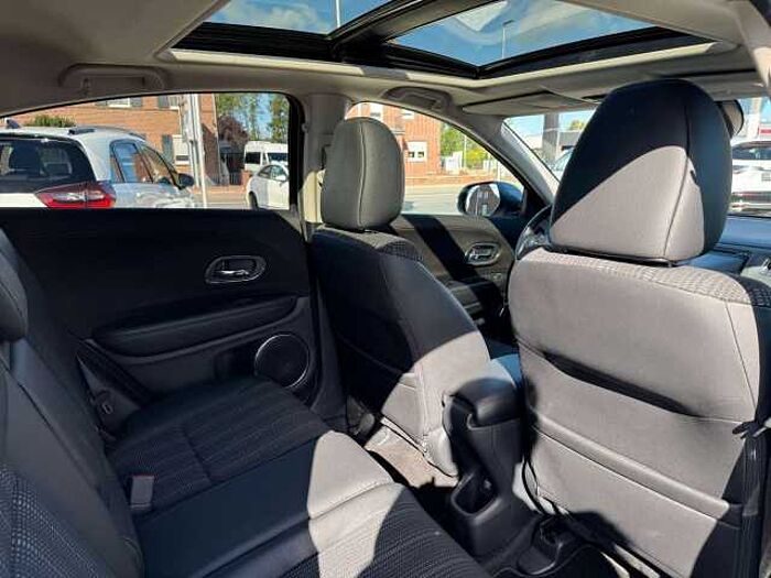 Honda HR-V 1.5 i-VTEC Executive AHK