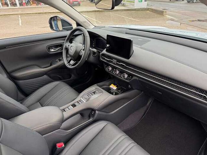 Honda ZR-V 2.0 e:HEV Advance Black Paket