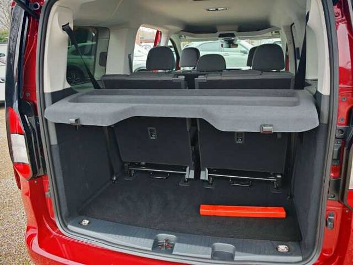 Ford Grand Tourneo Connect Titanium 7 Sitze Navi