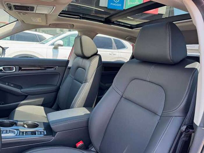 Honda Civic e: HEV Advance & Sportpaket VERFÜGBAR 184PS