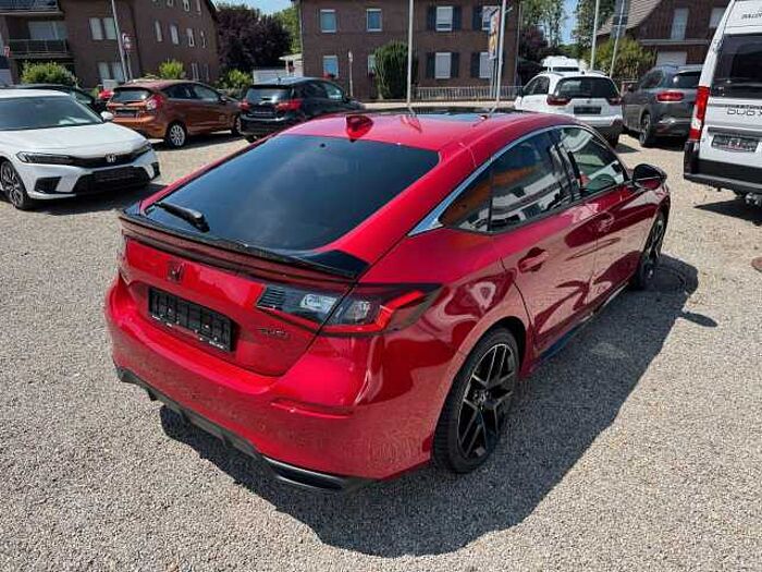 Honda Civic e: HEV Advance & Sportpaket VERFÜGBAR 184PS