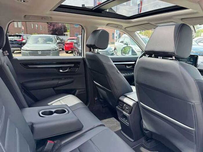 Honda CR-V e: HEV AWD Advance Wartungspaket / 8fach Alu