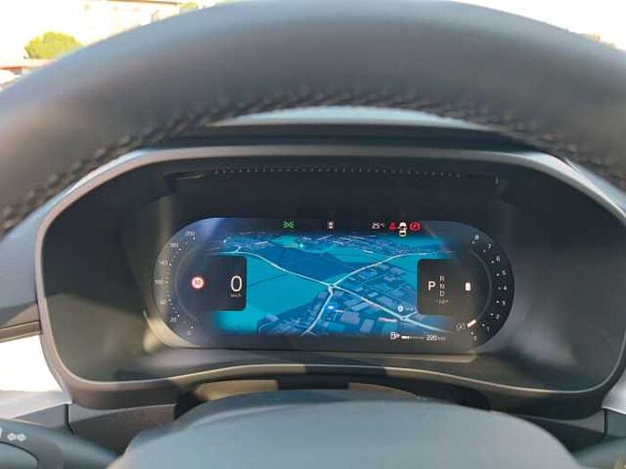 Volvo XC40 B3 'ULTRA DARK' 360°/Pixel LED/ACC/H&K/Memo