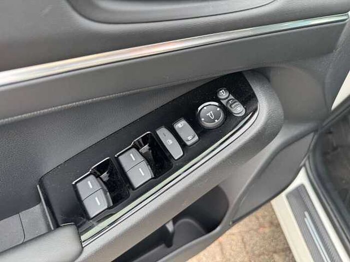 Honda HR-V e:HEV 1.5 Hybrid Advance Allwetter